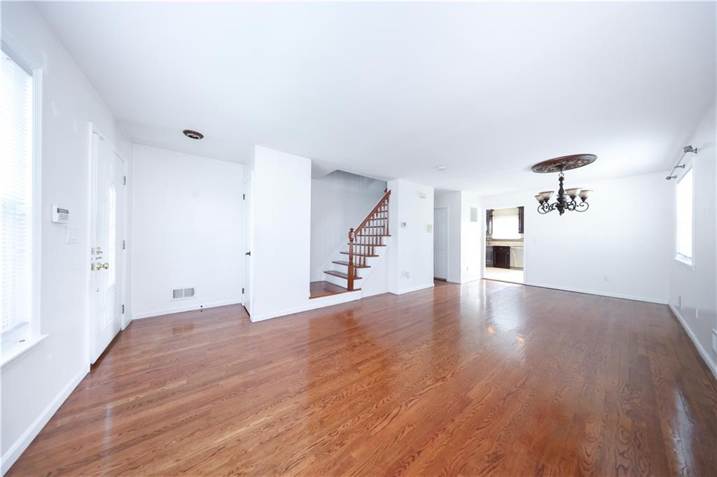 490 Collfield Avenue Castleton Corners Staten Island NY 10314