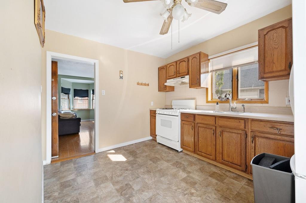 198 Bay 11th Street Bensonhurst Brooklyn NY 11228