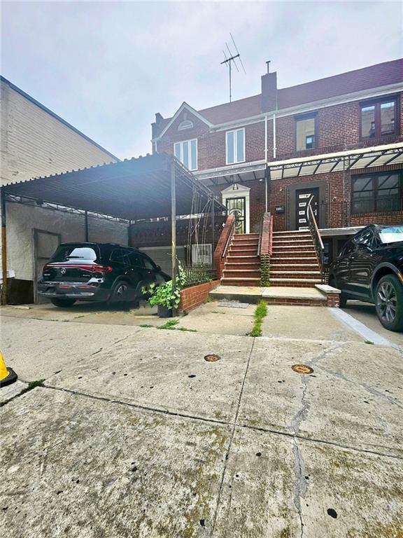 3099 Brighton 1st Place Brighton Beach Brooklyn NY 11235