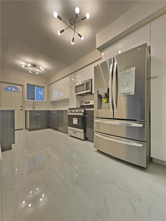 3099 Brighton 1st Place Brighton Beach Brooklyn NY 11235