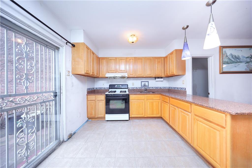 2121 East 17 #1 Street Sheepshead Bay Brooklyn NY 11229