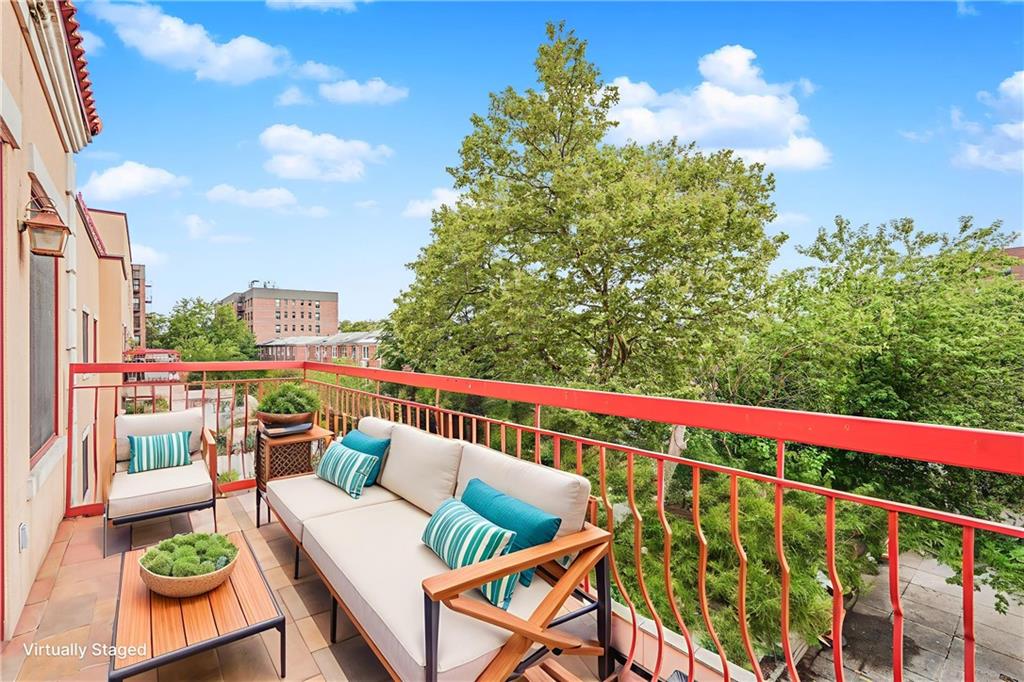 3165 Emmons Avenue Sheepshead Bay Brooklyn NY 11235