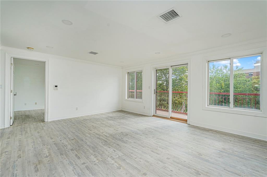 3165 Emmons Avenue Sheepshead Bay Brooklyn NY 11235