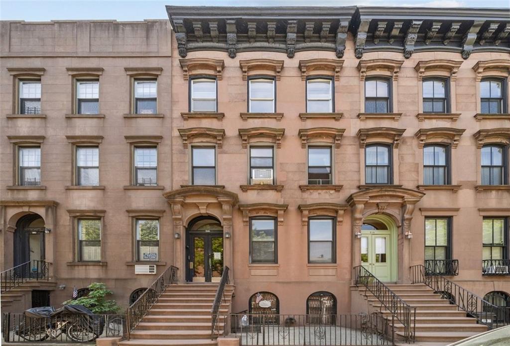 216 Union Street Carroll Gardens Brooklyn NY 11231