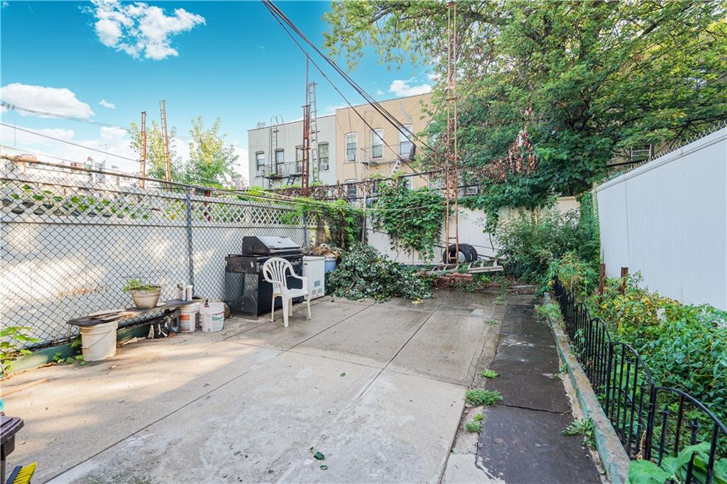 517 40th Street Sunset Park Brooklyn NY 11232