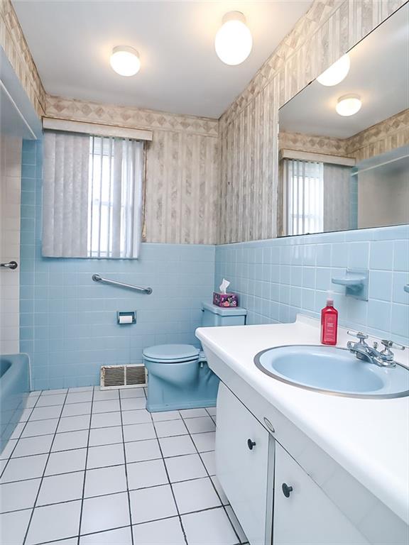 162 Durant Avenue Bay Terrace Staten Island NY 10306