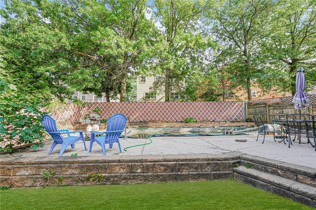 76 Lucille Avenue Rossville Staten Island NY 10309