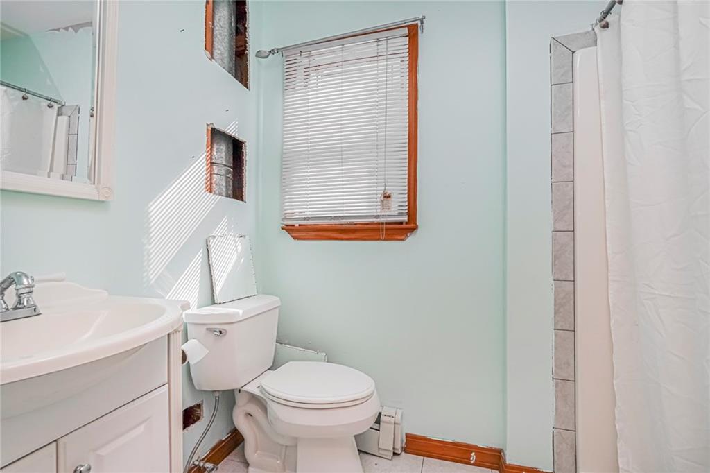 76 Lucille Avenue Rossville Staten Island NY 10309