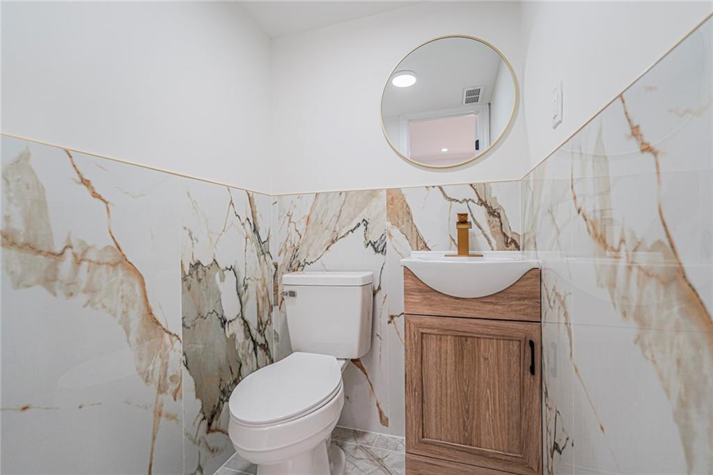 312 Grandview Avenue Mariner's Harbor Staten Island NY 10303