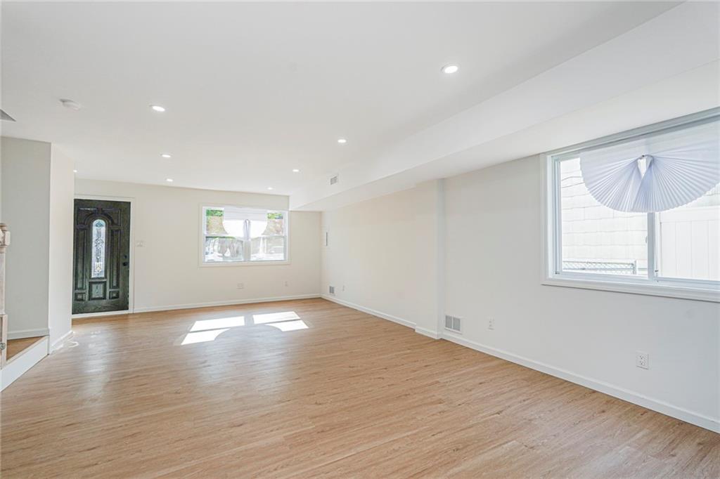 312 Grandview Avenue Mariner's Harbor Staten Island NY 10303