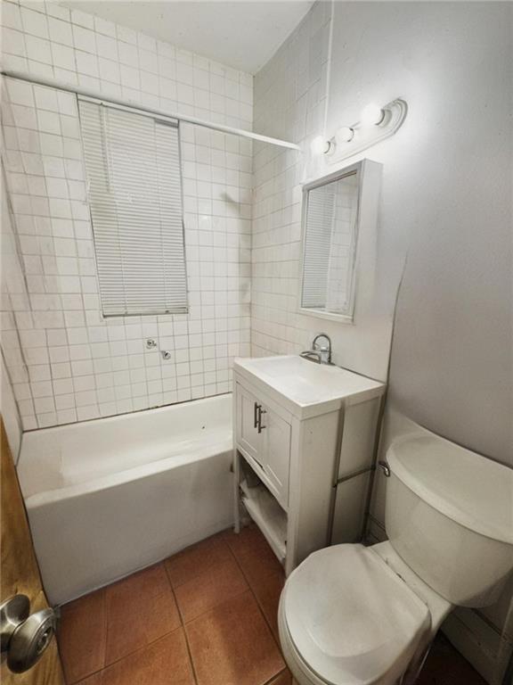 2951 Harding Avenue Throgs Neck Bronx NY 10465