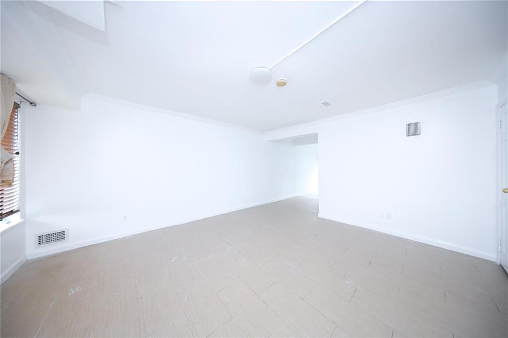 176 Arlington Place Mariner's Harbor Staten Island NY 10303