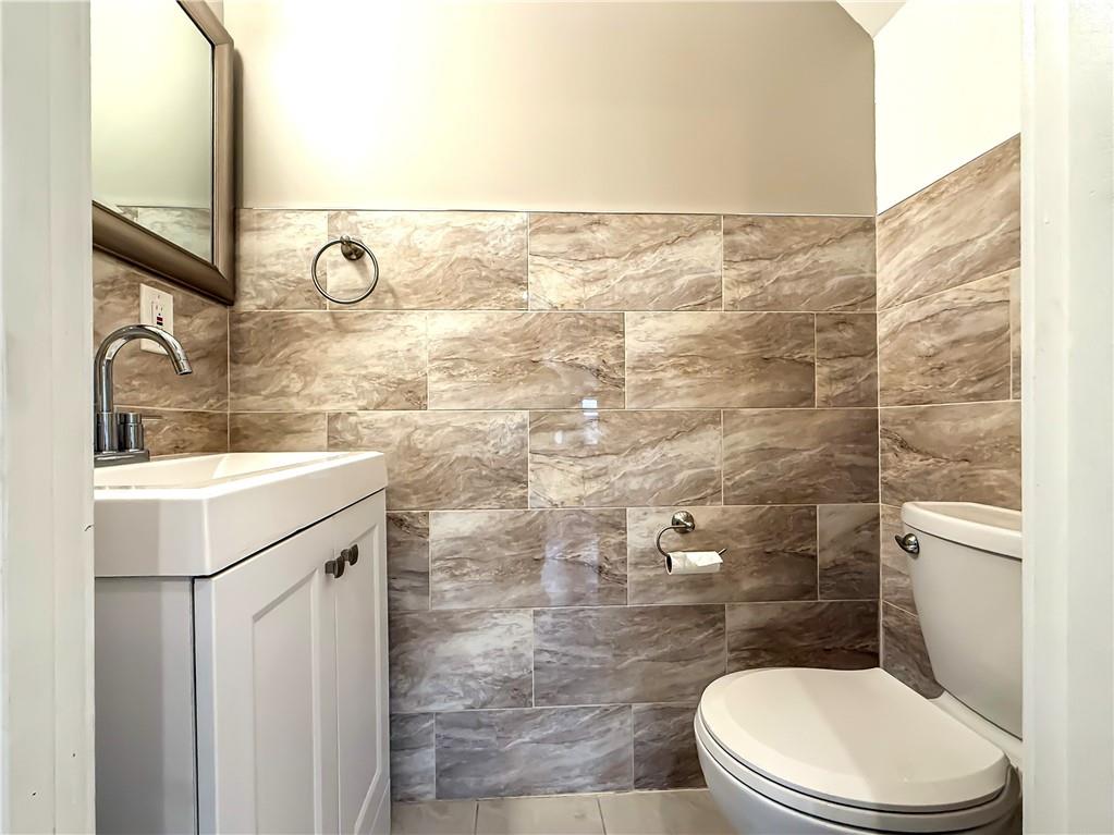 3216 Avenue J Midwood Brooklyn NY 11210