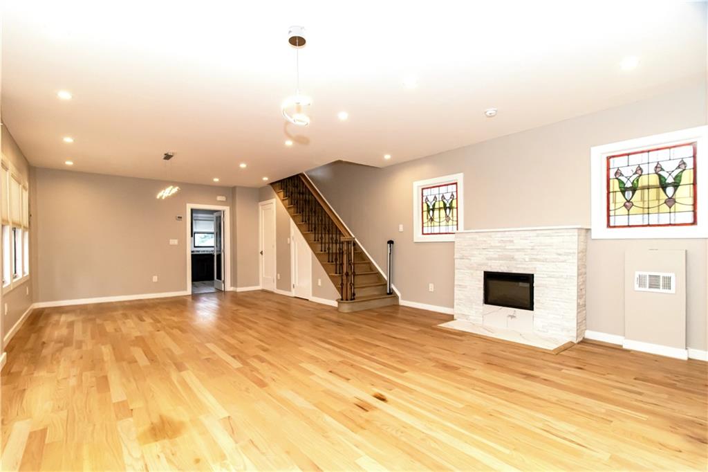 3216 Avenue J Midwood Brooklyn NY 11210