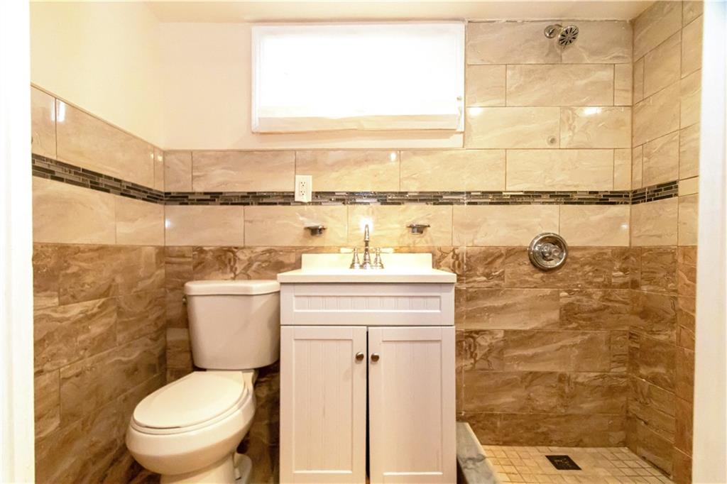 3216 Avenue J Midwood Brooklyn NY 11210