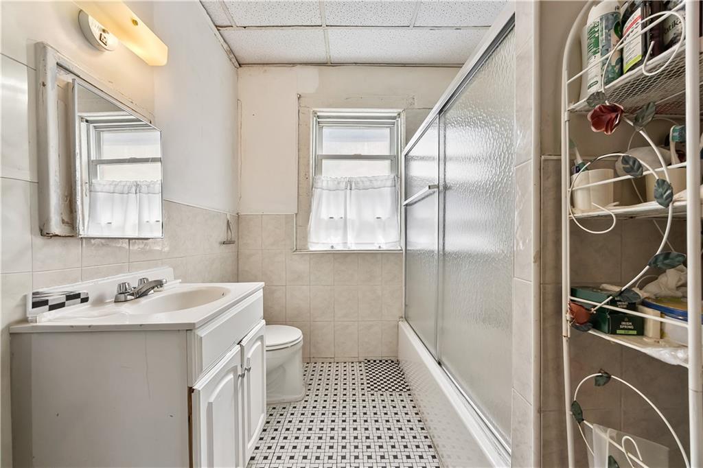 407 East 4th Street Kensington Brooklyn NY 11218