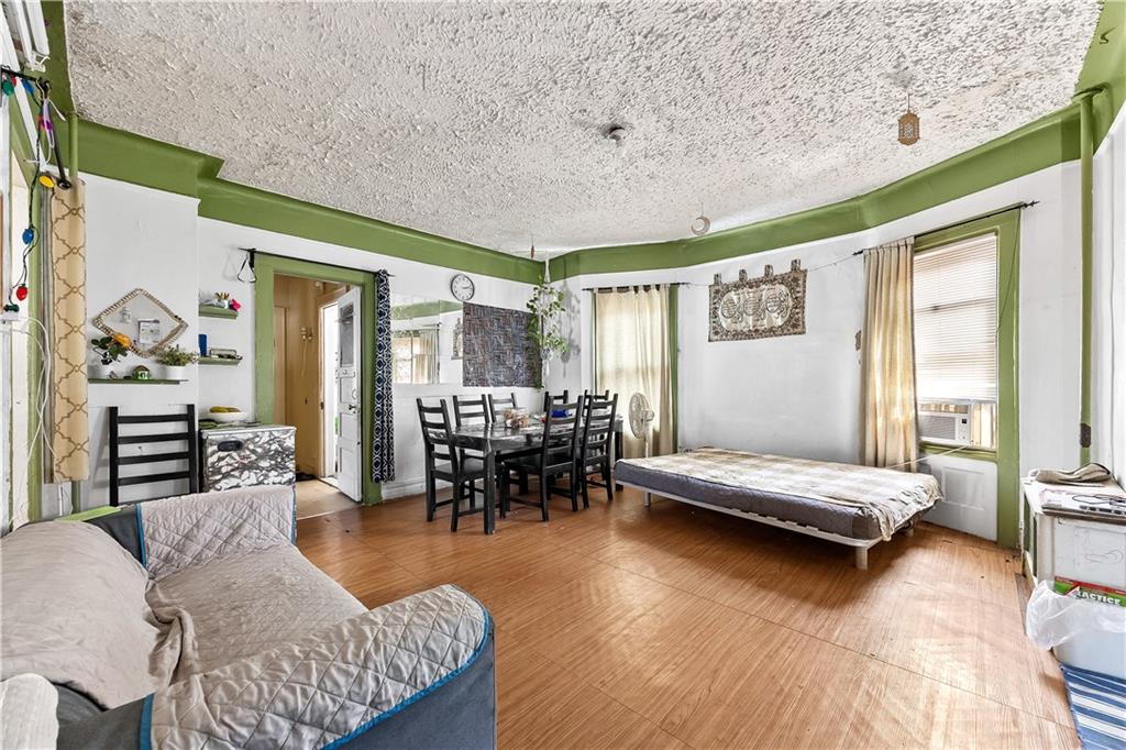 407 East 4th Street Kensington Brooklyn NY 11218
