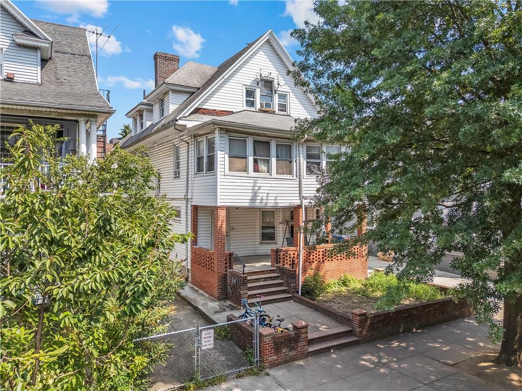 407 East 4th Street Kensington Brooklyn NY 11218
