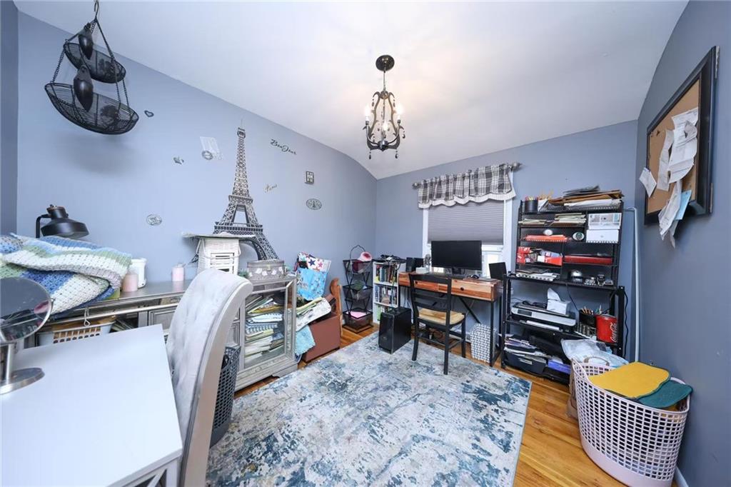 18 Taunton Street Bay Terrace Richmond NY 10306