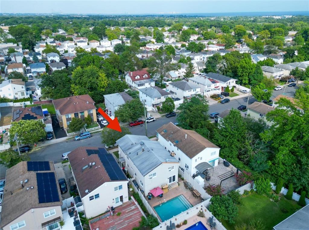 18 Taunton Street Bay Terrace Richmond NY 10306