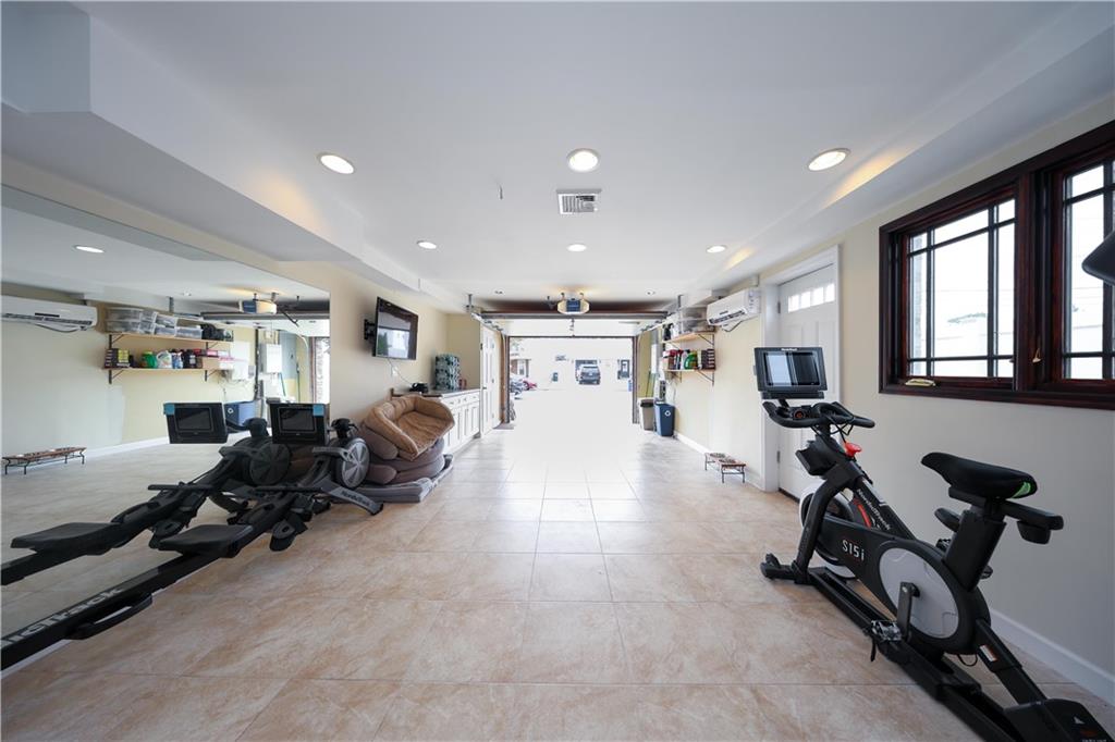163-15 86th Street Howard Beach Brooklyn NY 11414