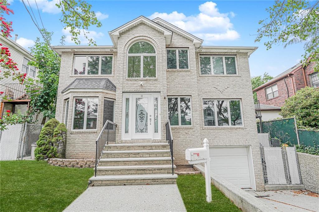 11 Whitaker Place Dongan Hills Staten Island NY 10304