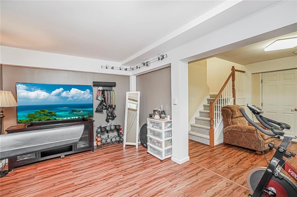 11 Whitaker Place Dongan Hills Staten Island NY 10304