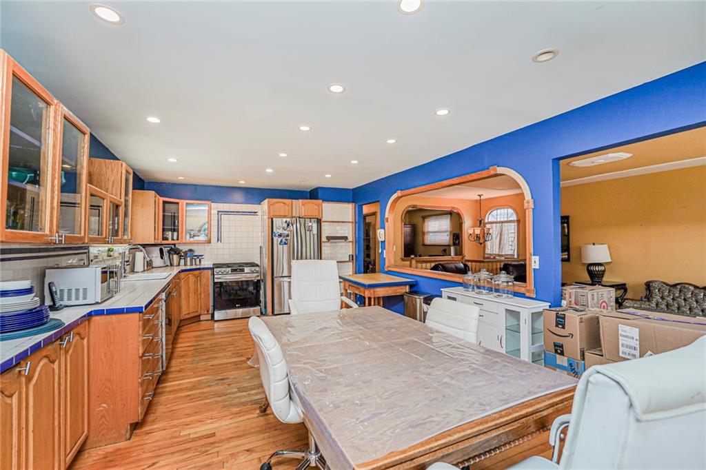 880 Sinclair Avenue Woodrow Staten Island NY 10309