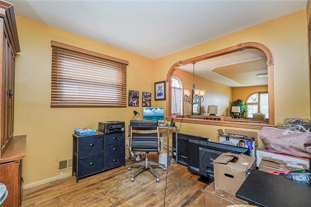 880 Sinclair Avenue Woodrow Staten Island NY 10309