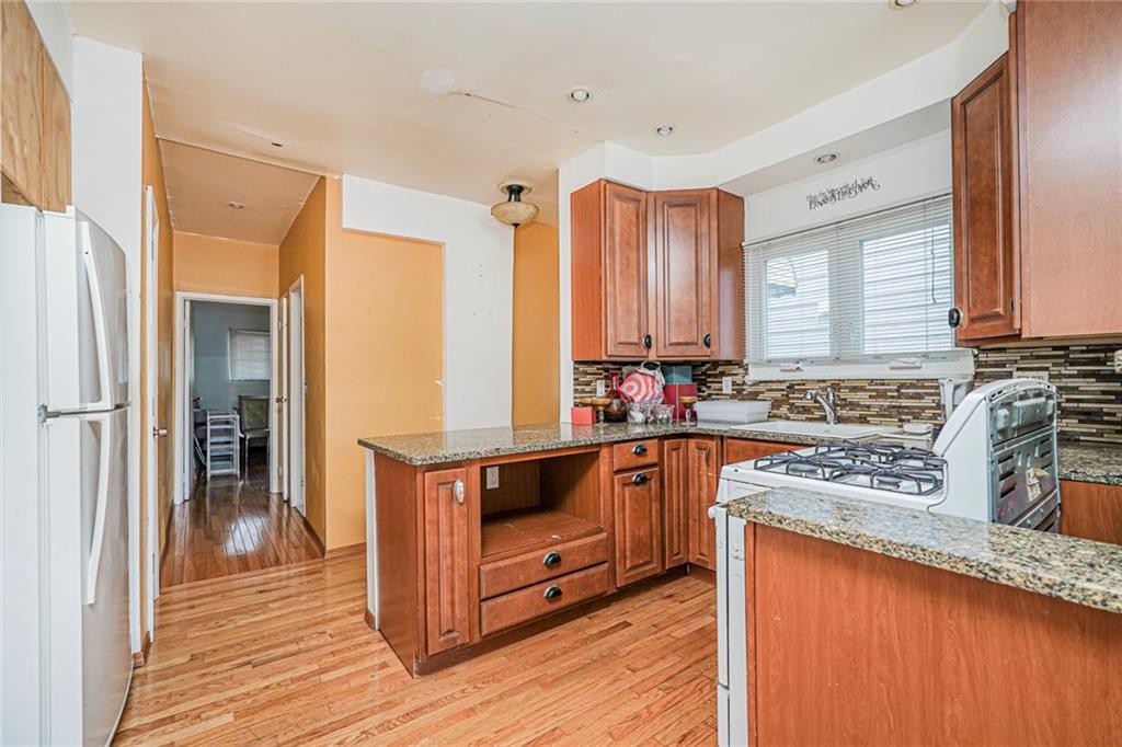 880 Sinclair Avenue Woodrow Staten Island NY 10309
