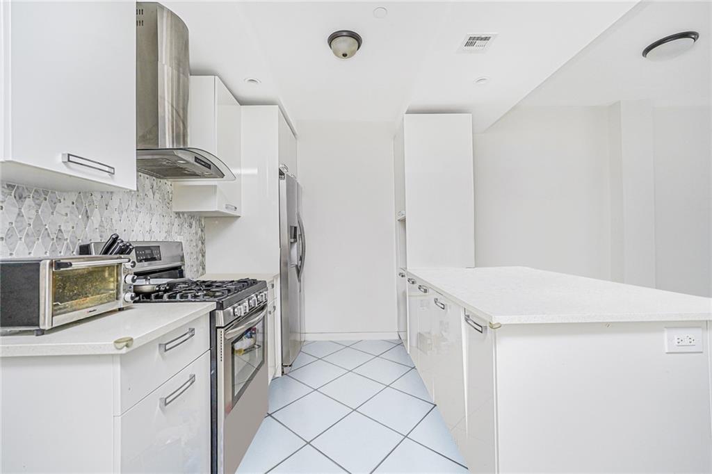 1661 East 19th Street Homecrest Brooklyn NY 11229