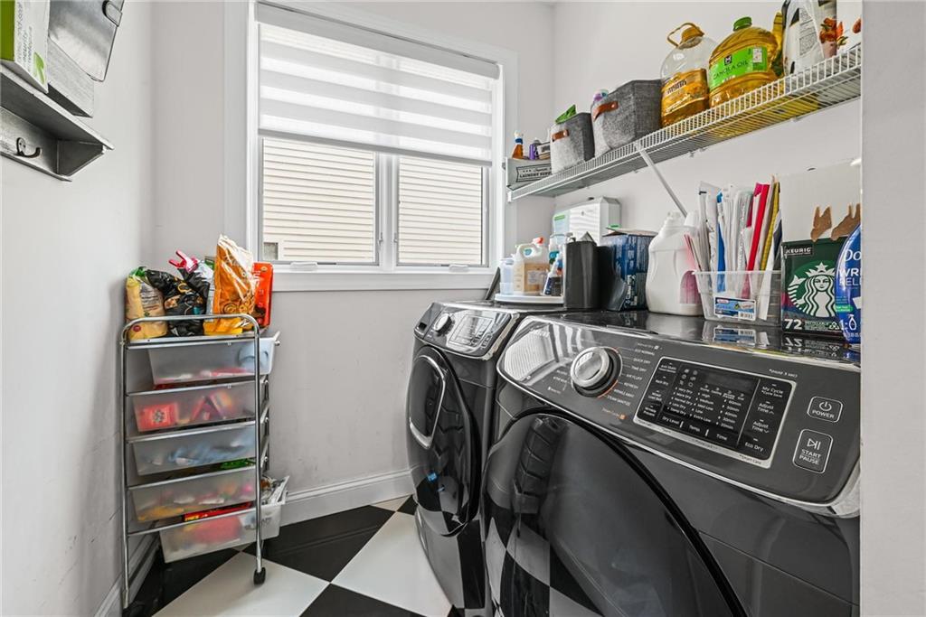 200 Cheevers Lane Tottenville Tottenville NY 10307