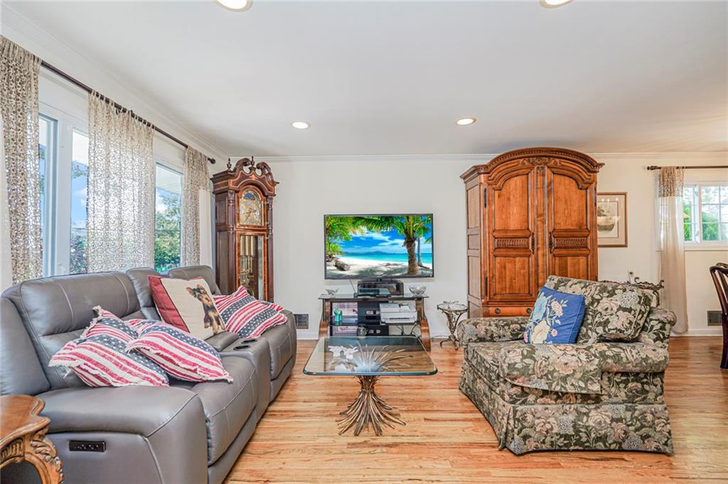 7022 Avenue V Bergen Beach Brooklyn NY 11234