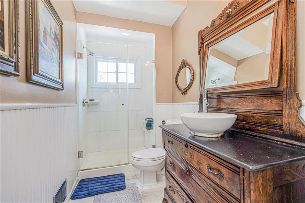 7022 Avenue V Bergen Beach Brooklyn NY 11234