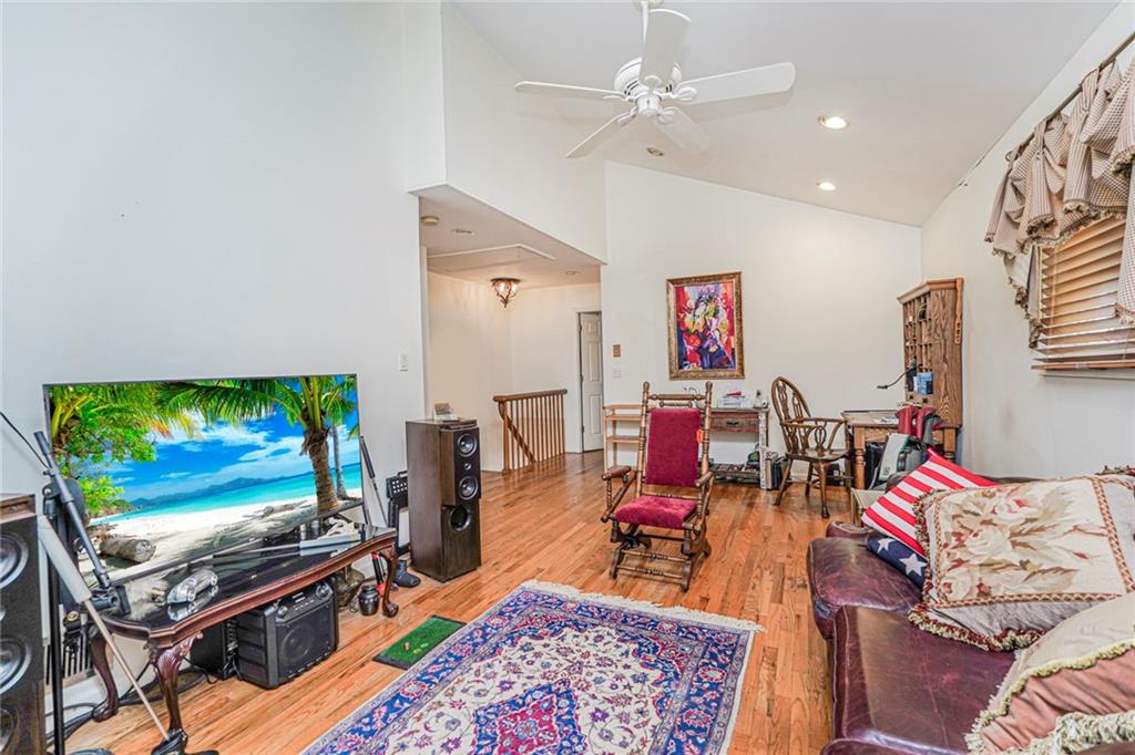 7022 Avenue V Bergen Beach Brooklyn NY 11234