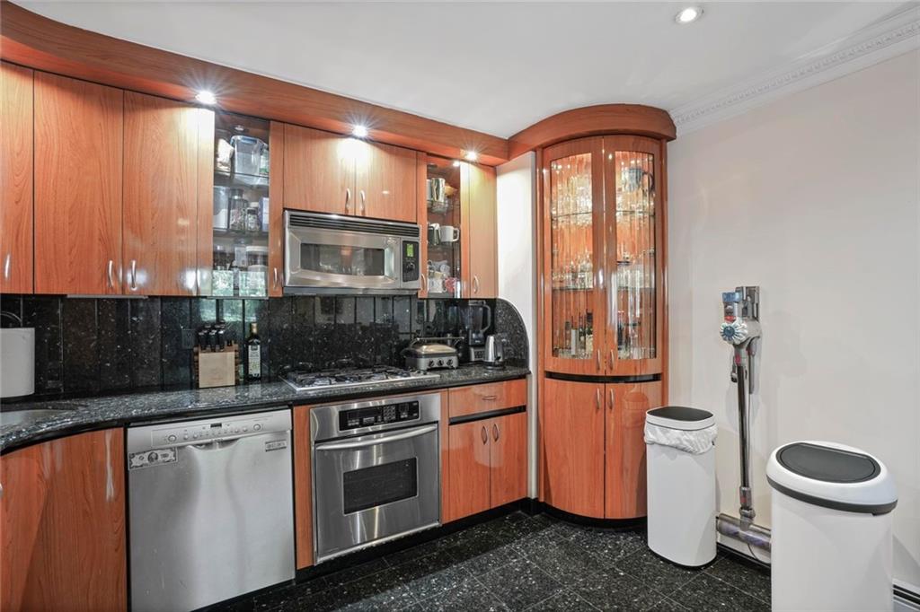 2514 Hubband Street Sheepshead Bay Brooklyn NY 11235