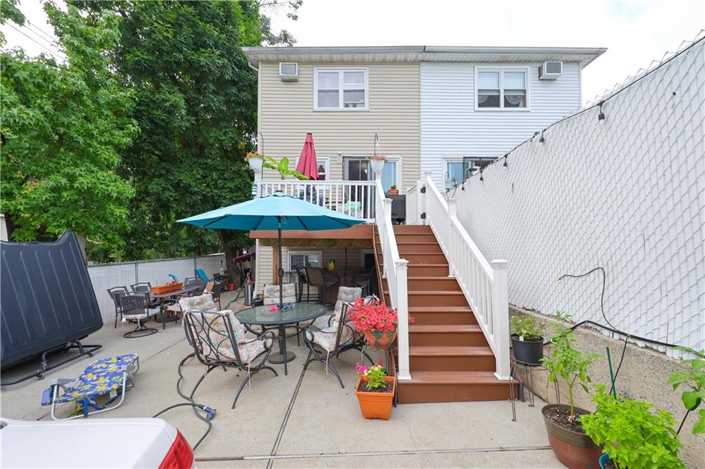 4 Country Woods Lane Great Kills Staten Island NY 10308