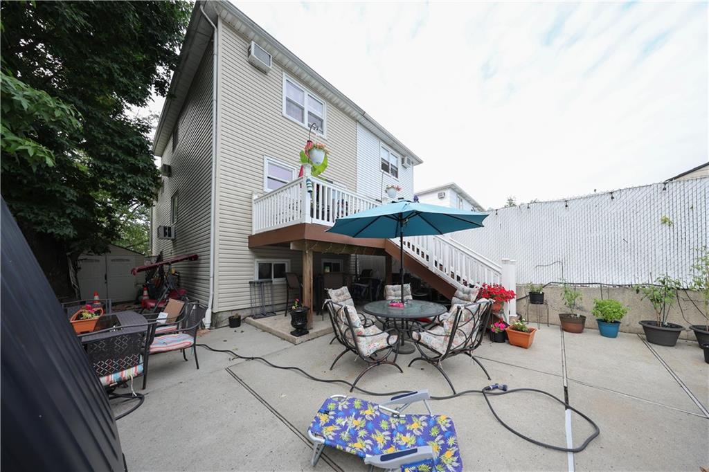 4 Country Woods Lane Great Kills Staten Island NY 10308
