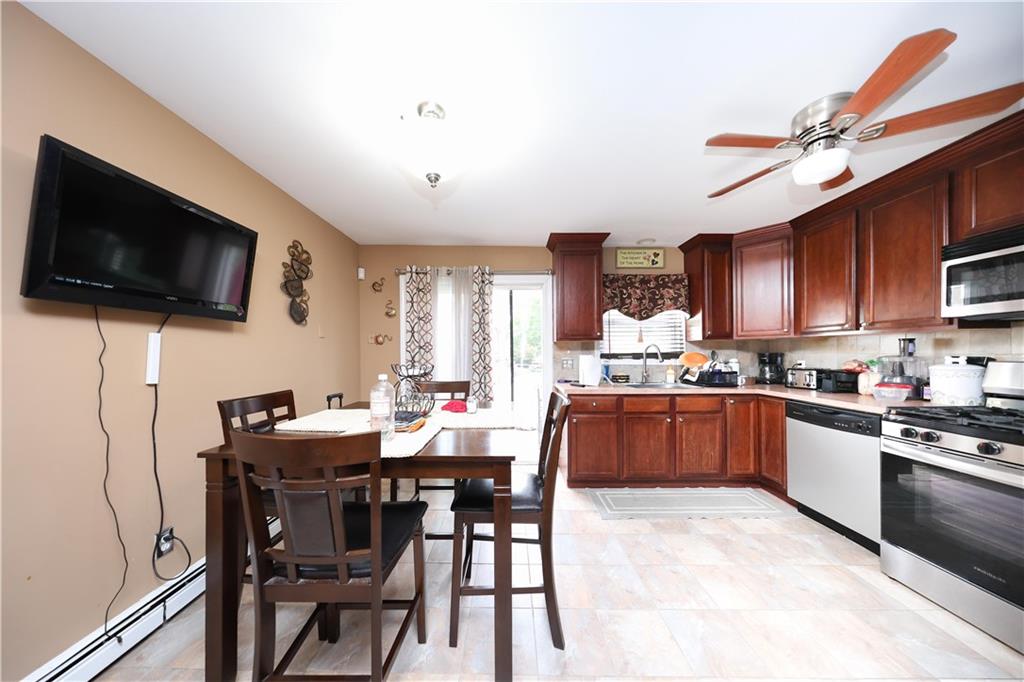 4 Country Woods Lane Great Kills Staten Island NY 10308