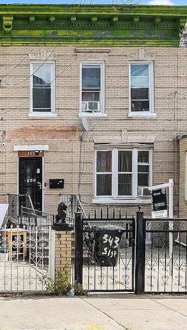 343 East 51st Street Flatbush Brooklyn NY 11203