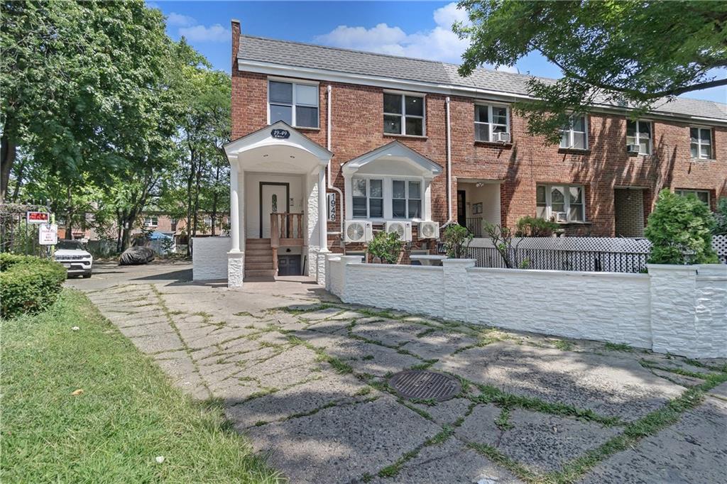 19-49 80th Street Astoria Astoria NY 11370