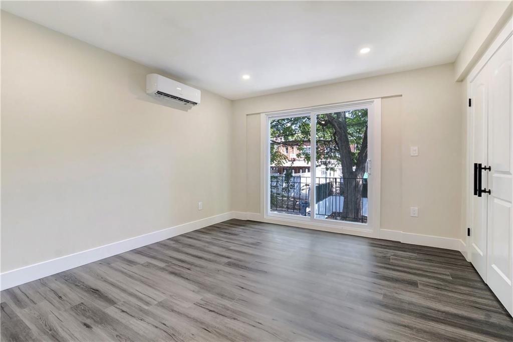 19-49 80th Street Astoria Astoria NY 11370
