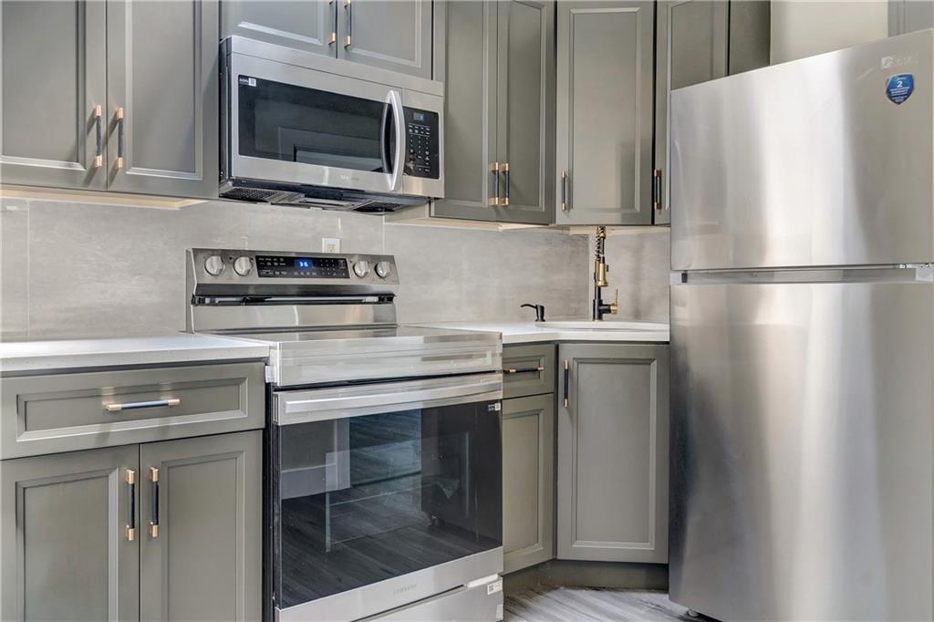 19-49 80th Street Astoria Astoria NY 11370