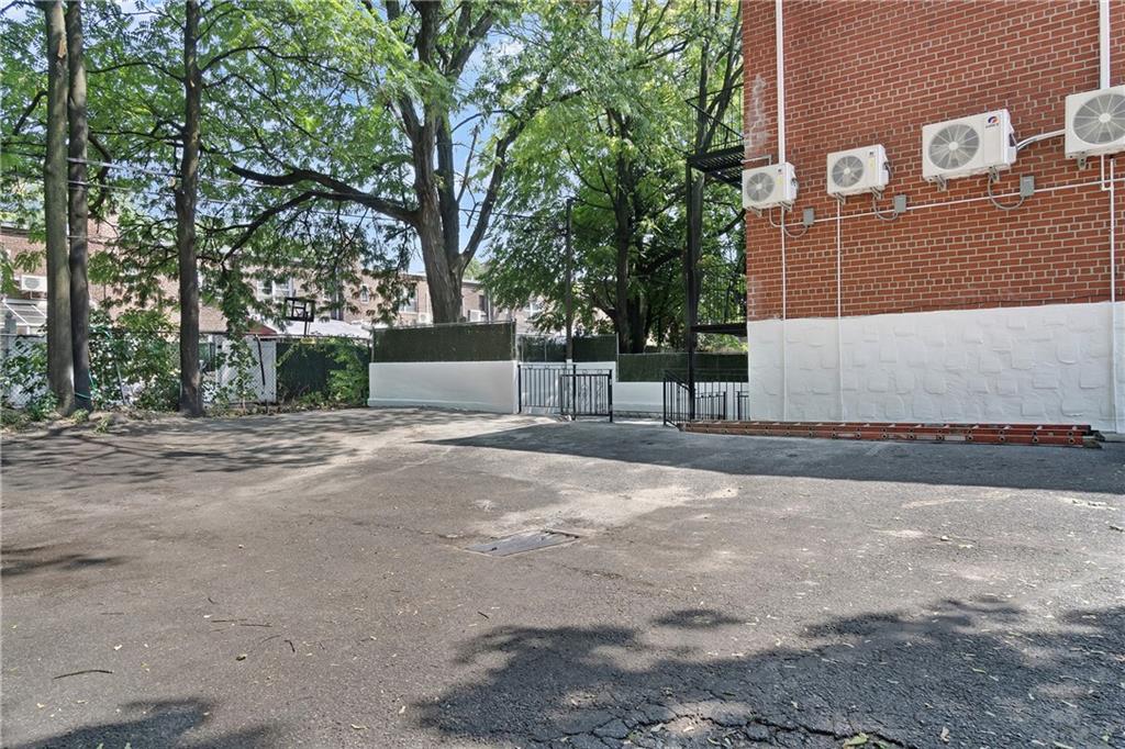 19-49 80th Street Astoria Astoria NY 11370