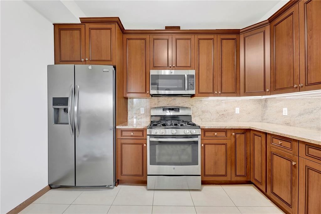 842 Ocean Parkway Midwood Brooklyn NY 11230