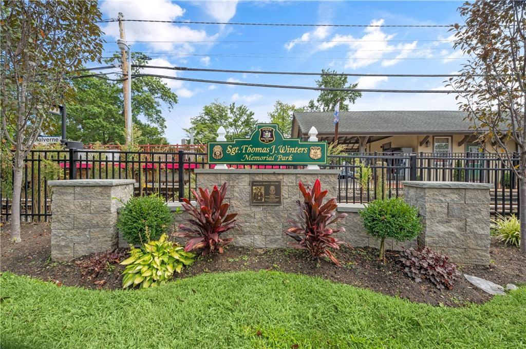 99 Rider Avenue Out of NYC Malverne NY 11565