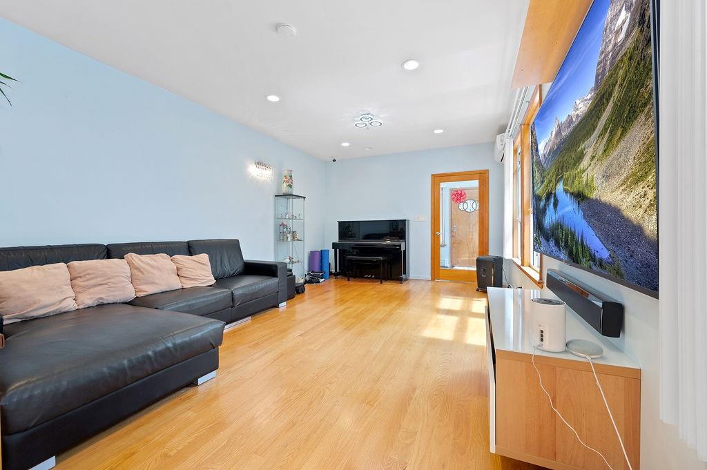 2044 East 12th Street Homecrest Brooklyn NY 11229