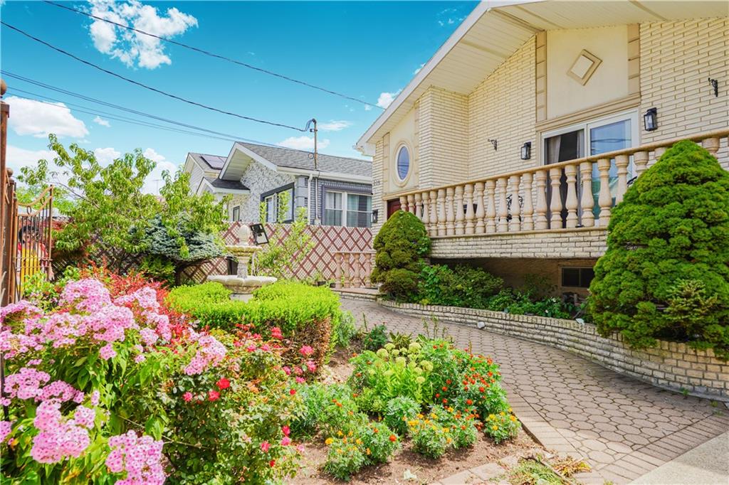 226 Olympia Boulevard South Beach Staten Island NY 10305