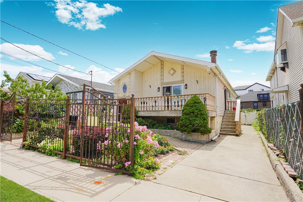 226 Olympia Boulevard South Beach Staten Island NY 10305