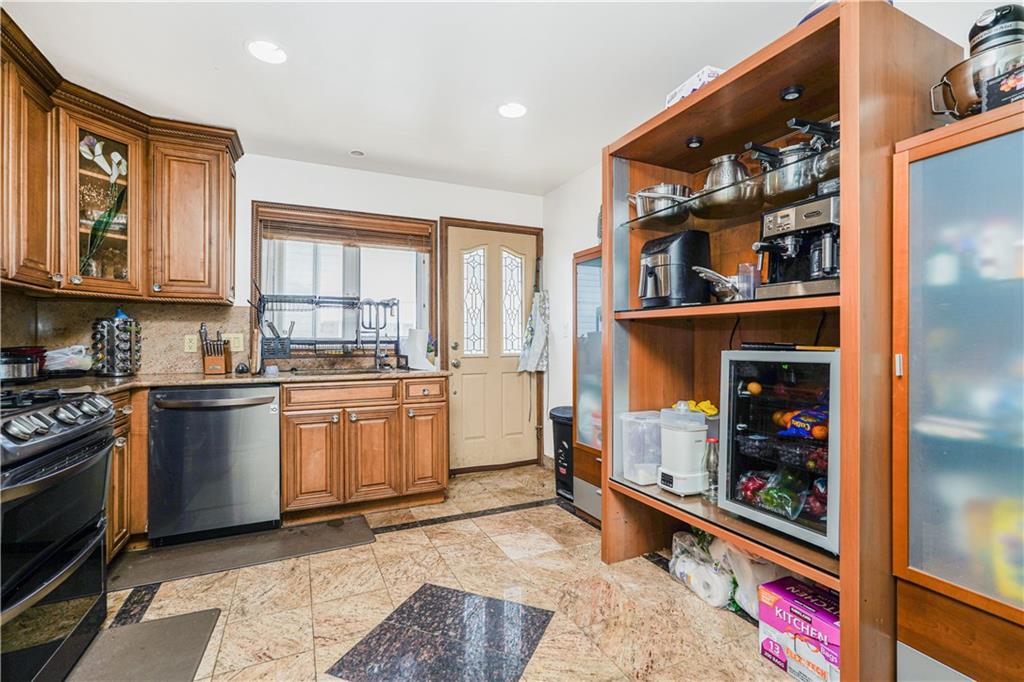 226 Olympia Boulevard South Beach Staten Island NY 10305